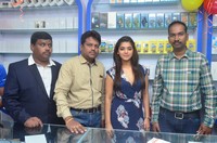Yamini Bhaskar Launches 38th CELLBAY Mobile Store